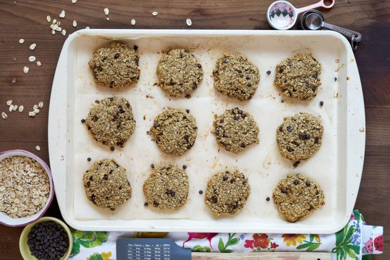 Soft and Chewy Chocolate Chip Cookies 6 318.main 3