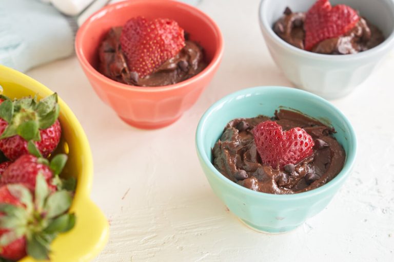 Chocolate Maca Avocado Pudding 7 352.main 3