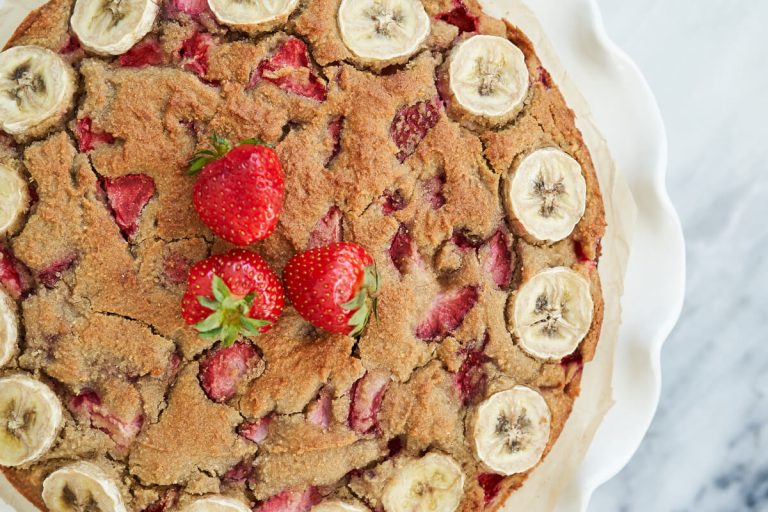 Strawberry Banana Cake 7 355.main 3