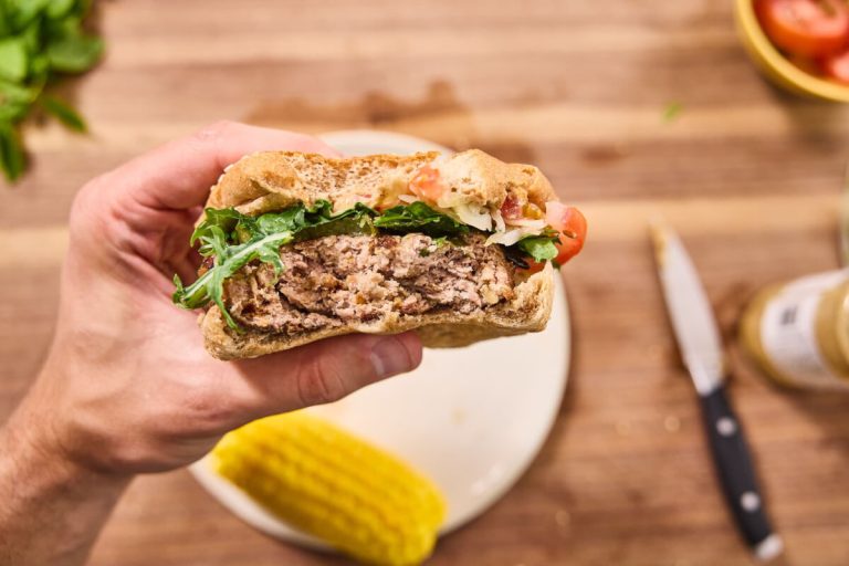 Easy Homemade Burger with Fresh Mint 4 438.main 3